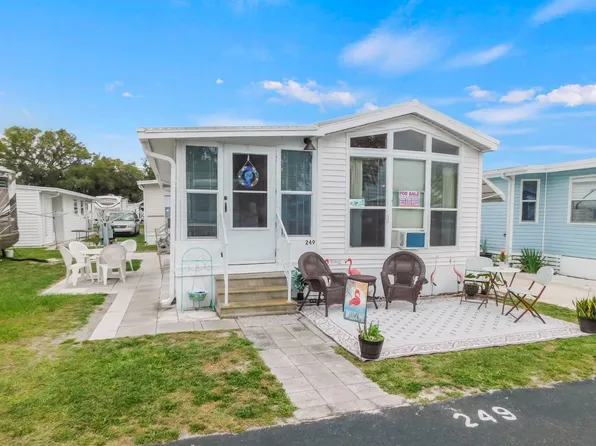 37400 Chancey Rd #249, Zephyrhills, FL 33541