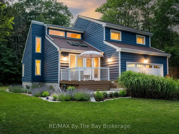 22 Bridlewood Cres, Wasaga Beach, ON L9Z 1B4