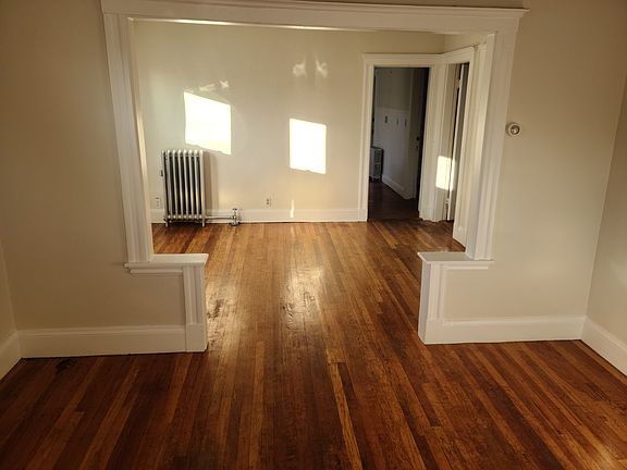 4th image of 73 Frederick Ave #2A