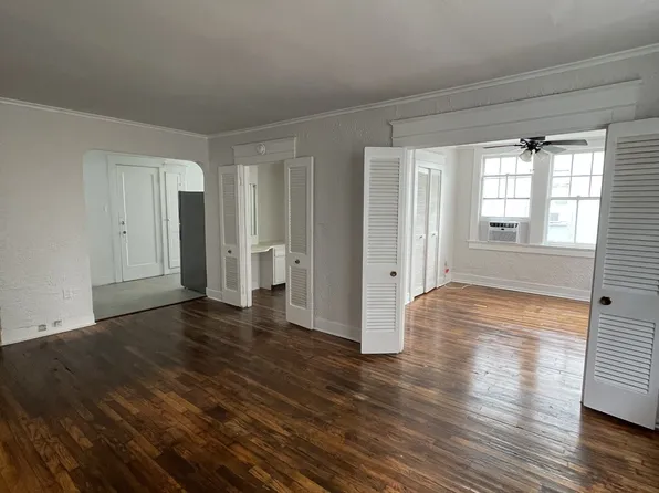 3300 Prytania St, New Orleans, LA