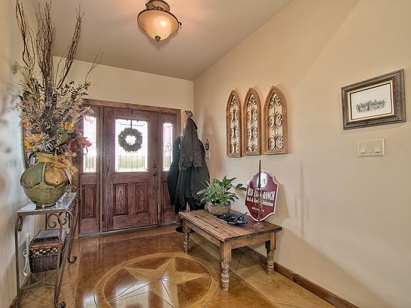 2nd image of 525 Wilson Rd