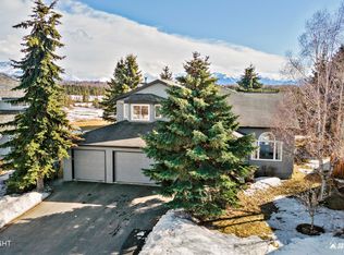 10641 Republic Cir, Anchorage, AK 99515