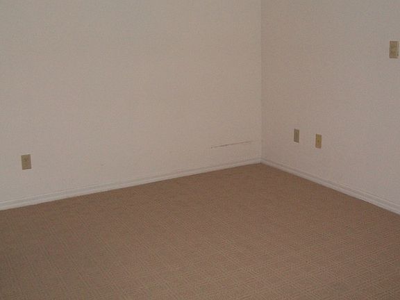 5th image of 4600 Barnacle Dr