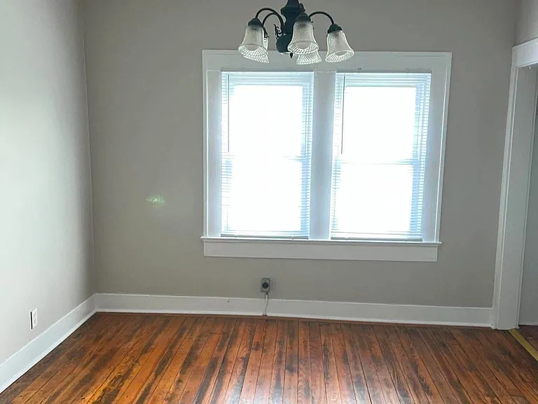 108 Church Ave SE — Photo 8