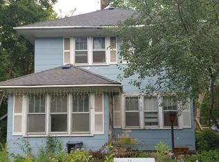 326 Irvine Ave, Saint Paul, MN 55102