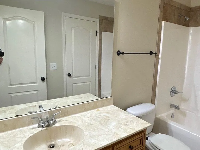 1018 Silver Lake Dr — Photo 37