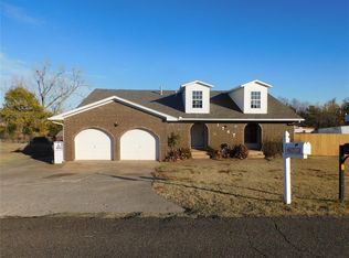 1747 E Ridgeview Ter, Mustang, OK 73064