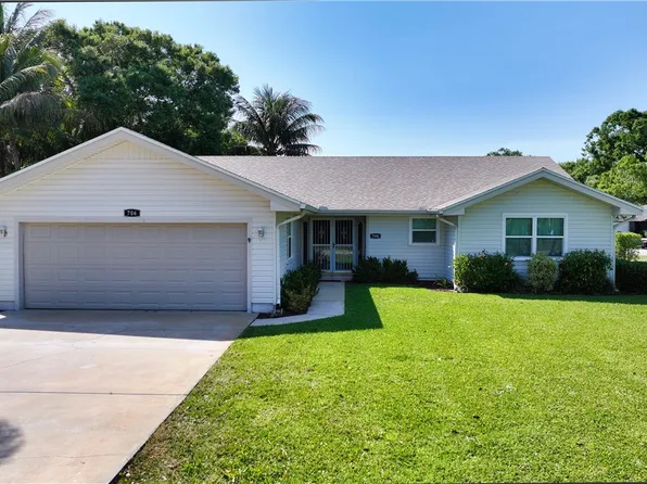 706 24th Sq, Vero Beach, FL 32962
