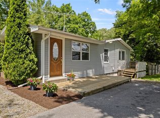 6286 Fisher Hill Rd, Canandaigua, NY 14424