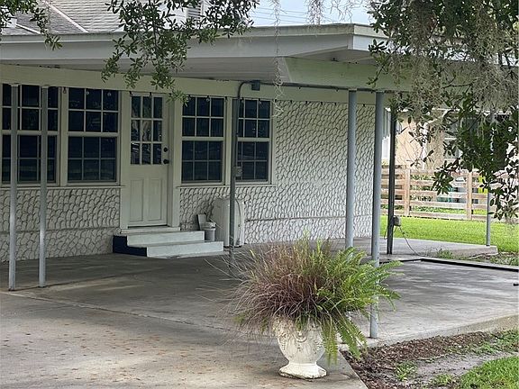 2nd image of 908 W Main St