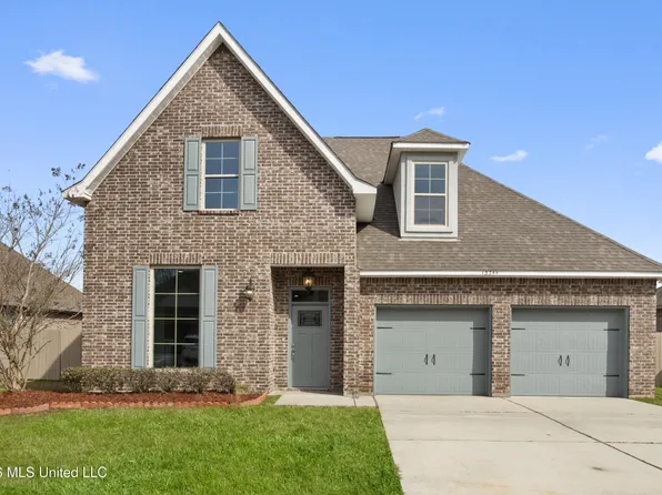 13244 Riverbluff Dr, Diberville, MS 39540