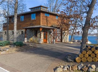 287 Sunset Rd, Lake Ozark, MO 65049