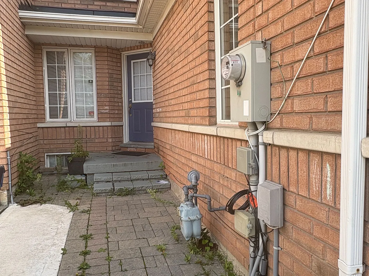3 bed, $2,600 — Photo 2