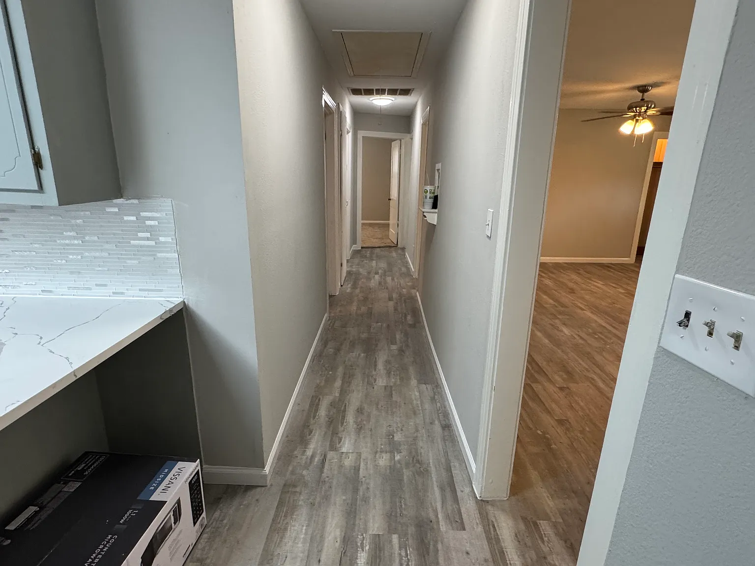 512 W University St — Photo 2
