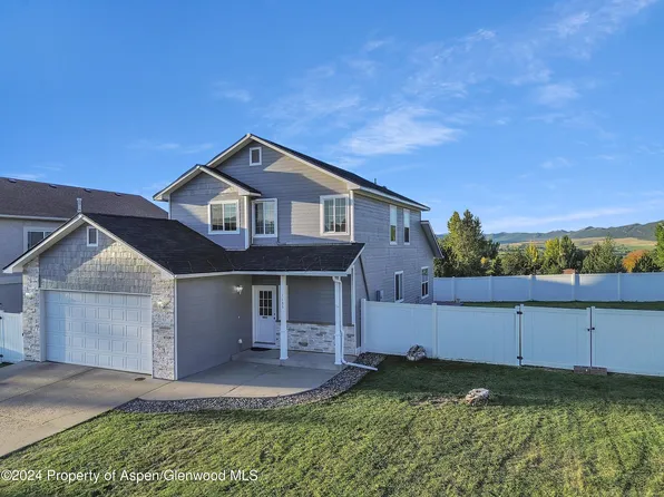 1135 Michael Cir, Meeker, CO 81641