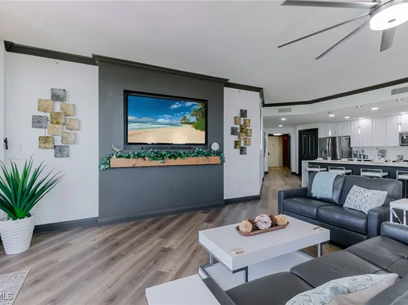 5781 Cape Harbour Dr APT 607, Cape Coral, FL 33914