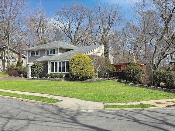 2nd image of 29 Serpentine Lane