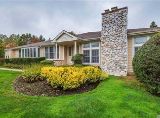 161 Doral Ct, Roslyn, NY 11576