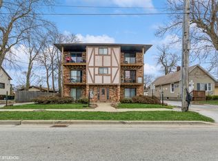 18405 Wentworth Ave APT 3D, Lansing, IL