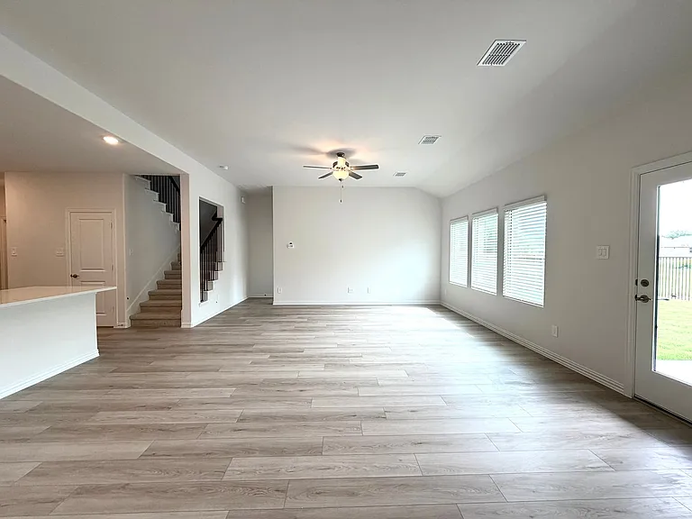 6305 Timberhurst Dr — Photo 19