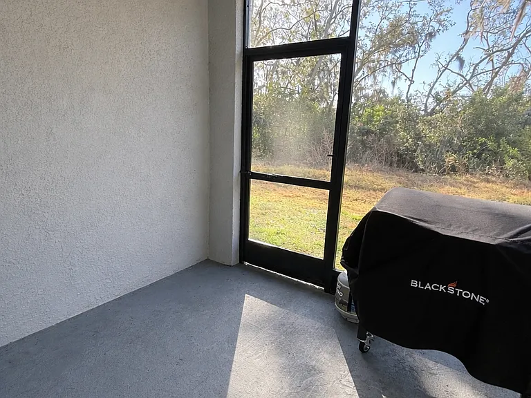 Screened-in Lanai