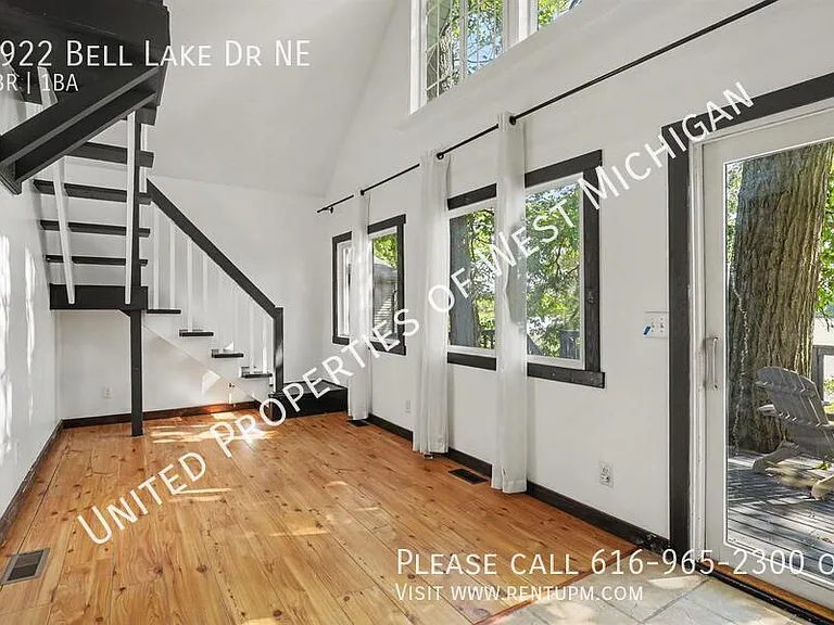 3922 Bell Lake Dr NE — Photo 4