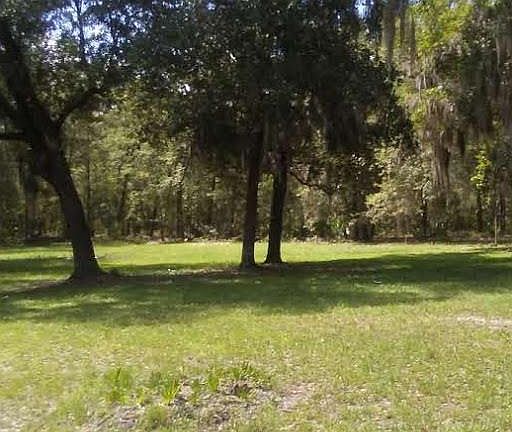4th image of 2605 NE 8th Ave