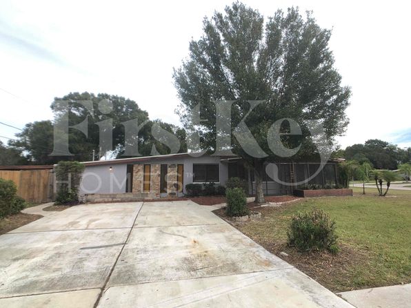 8035 Robin Rd