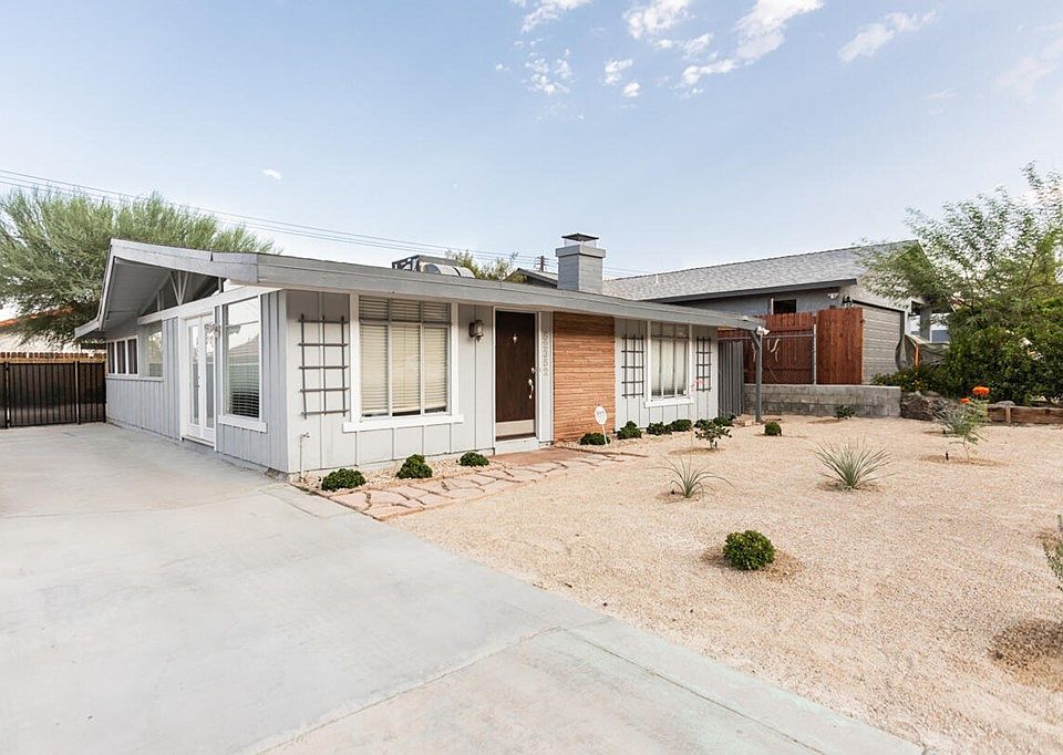 1st image of 52352 Avenida Juarez