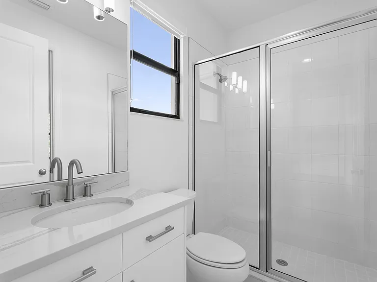 5603 Delacroix Ter — Photo 32
