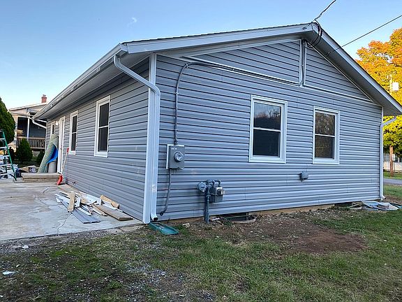 New Siding, Roof, Guttering
