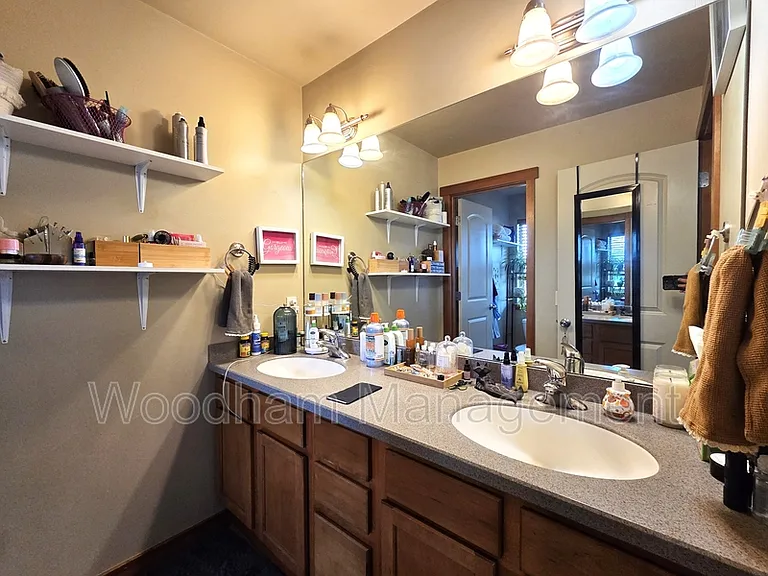 1256 Meagher Ave — Photo 14