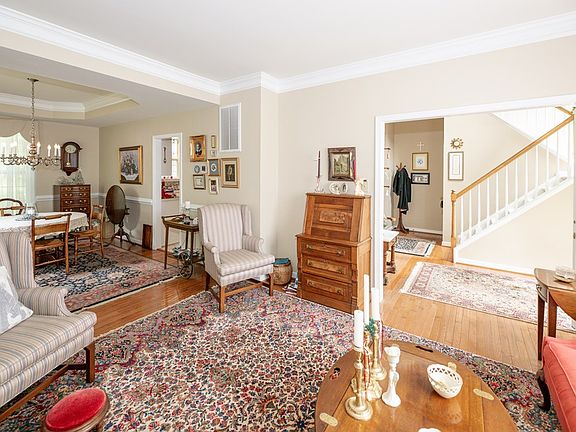 5th image of 120 Jesses Way