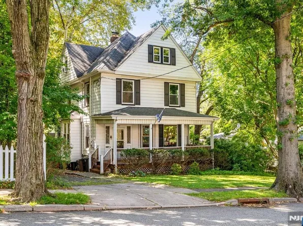 194 Christie Heights Street, Leonia, NJ 07605