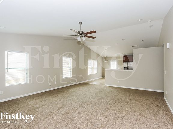 4th image of 875 Pointe Andrews Dr