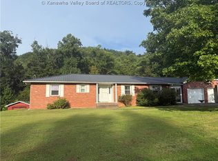 543 Ramage Hill Rd, Jeffrey, WV 25114