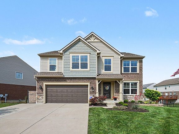 3rd image of 2423 Treetop Ln