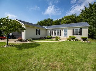 807 Turtle Dr, Bristol, IN 46507