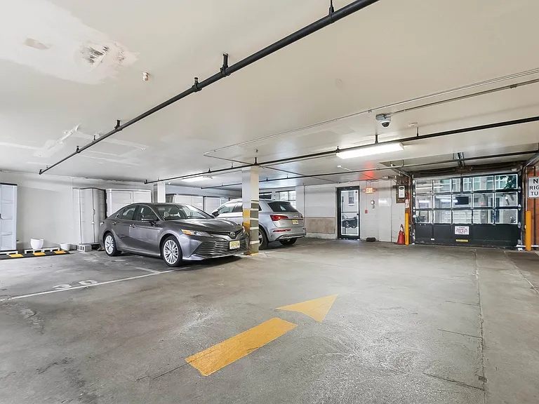 725 Jefferson St #11 — Photo 14