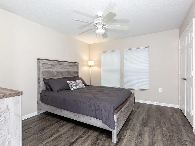 Oakwood Sarasota — Photo 14