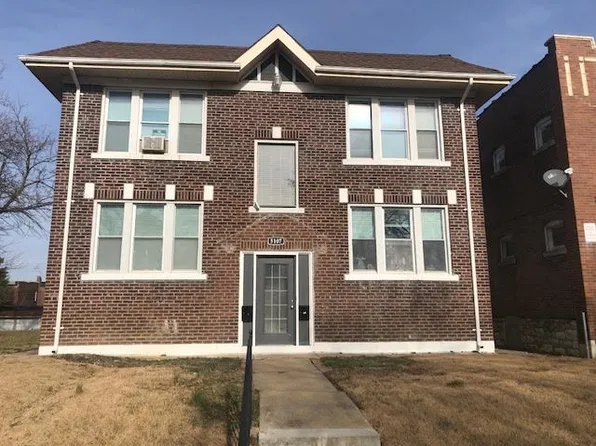 5107 Labadie Ave, Saint Louis, MO 63115