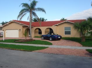 1531 SE 12th St, Deerfield Beach, FL 33441