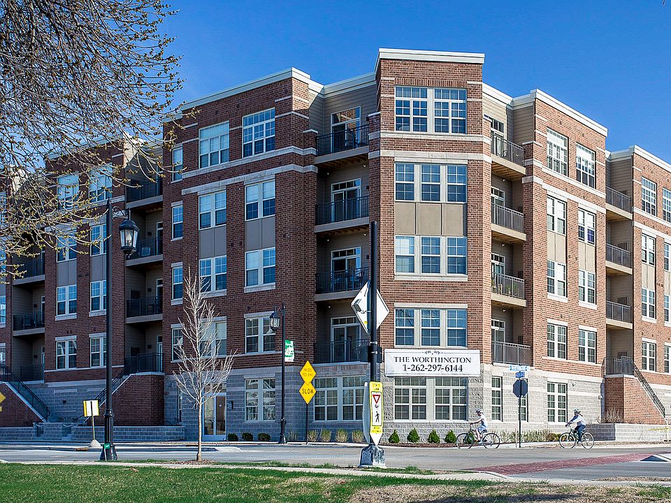 1st image of 233 W Wisconsin Ave APT 409