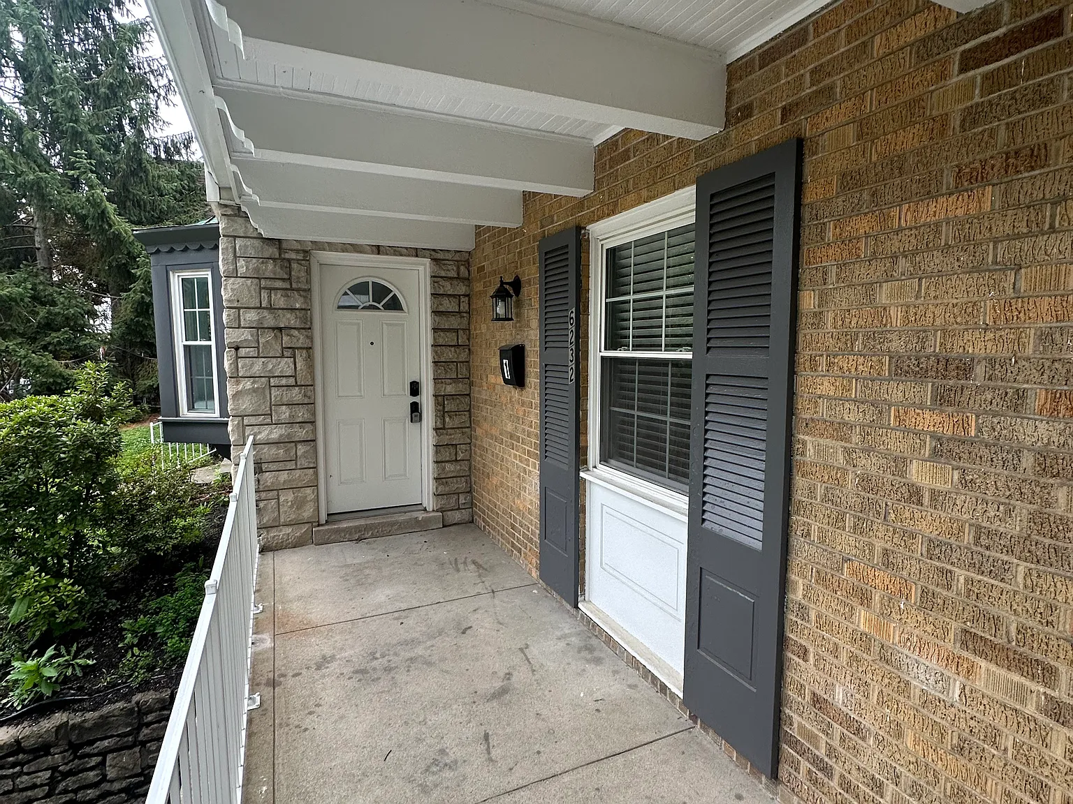 2 bed, 1200 sqft, $1,550 — Photo 3