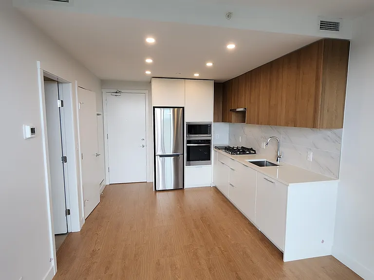 13359 Old Yale Rd #1006 — Photo 6