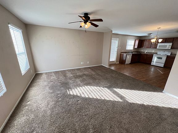 5th image of 12152 E 141st St