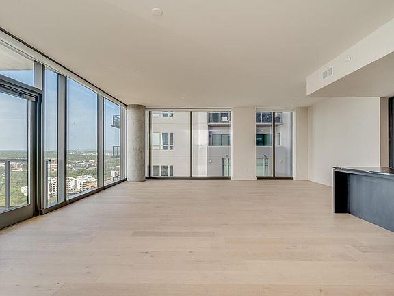 5th image of 44 East Ave #2301