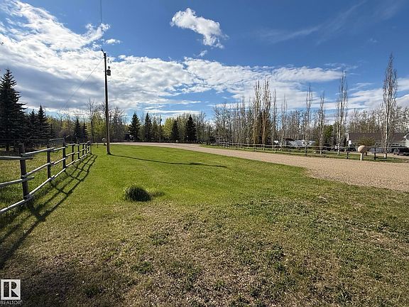 5th image of 50412 Range Rd #275-36