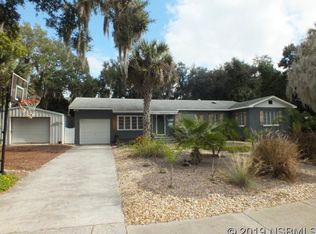 1415 Live Oak St, New Smyrna Beach, FL 32168