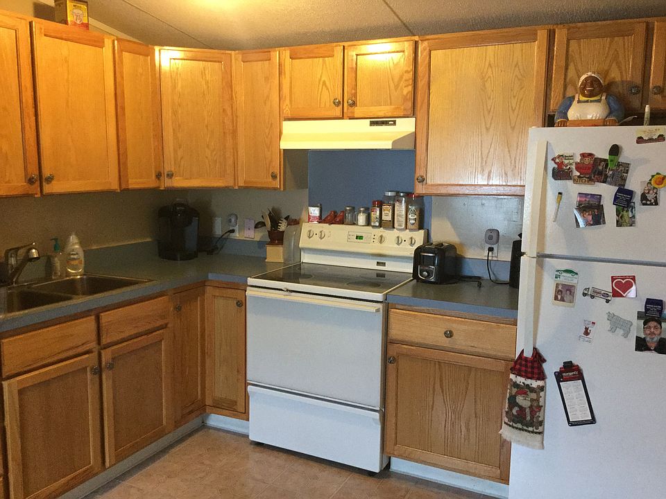 2nd image of 4 Willington Dr